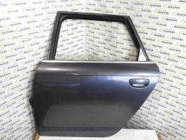 Puerta trasera izquierda
