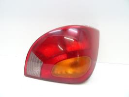 Fanale posteriore principale destro (luci)
