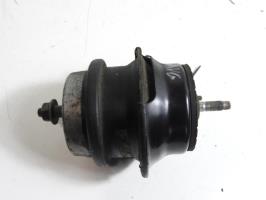 Support moteur gauche
