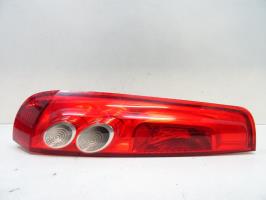 Fanale posteriore principale sinistro (luci)