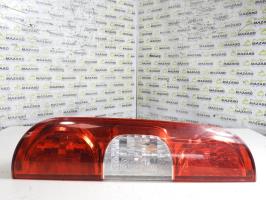 Fanale posteriore principale sinistro (luci)
