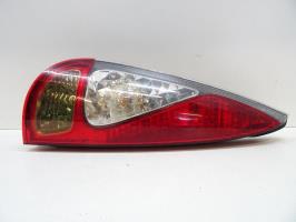 Fanale posteriore principale sinistro (luci)