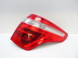 Fanale posteriore principale destro (luci)