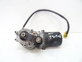 Motore tergicristallo anteriore