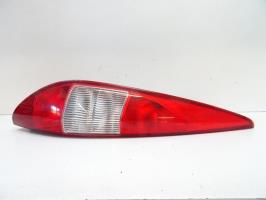 Fanale posteriore principale sinistro (luci)