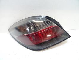 Fanale posteriore principale sinistro (luci)