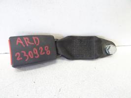 Attache ceinture arriere droit