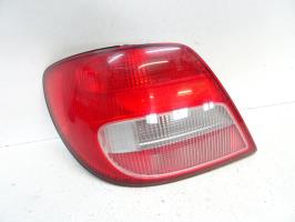 Fanale posteriore principale sinistro (luci)