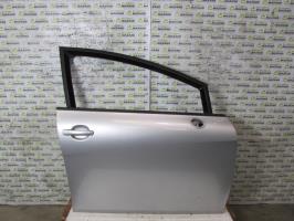 Porte avant droit
