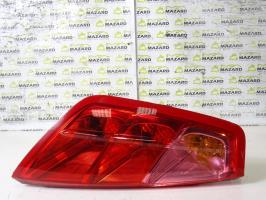 Fanale posteriore principale sinistro (luci)