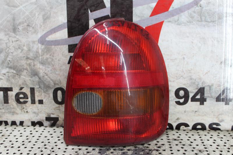 Fanale posteriore principale destro (luci)