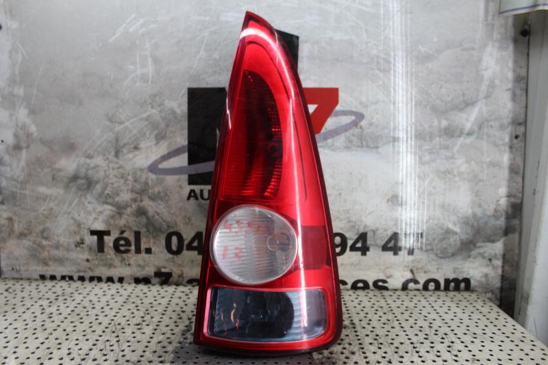 Fanale posteriore principale destro (luci)