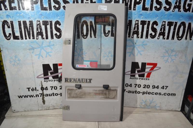 Porte de coffre gauche