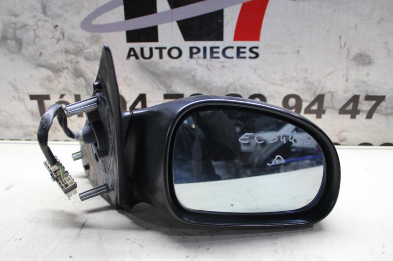 Retrovisor derecho
