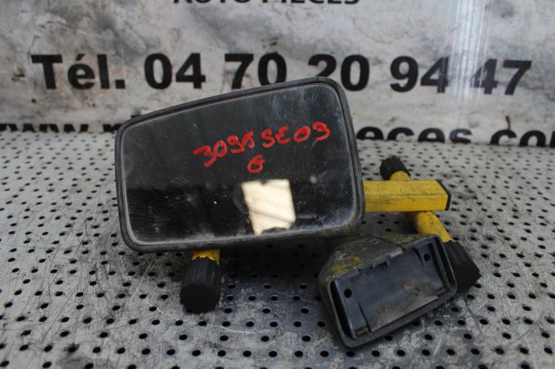 Retrovisor izquierdo