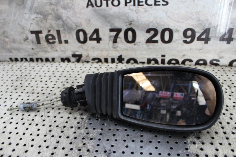 Specchietto retrovisore destro