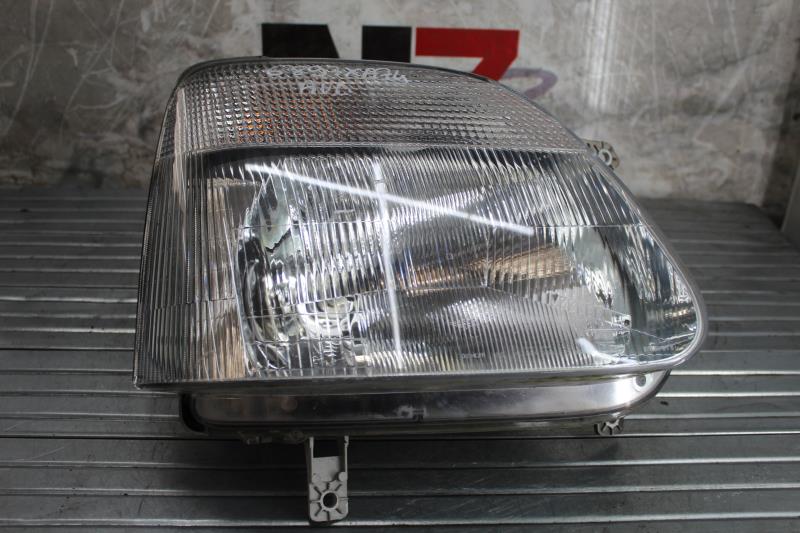 Gruppo ottico anteriore principale destro (luci)(faro)
