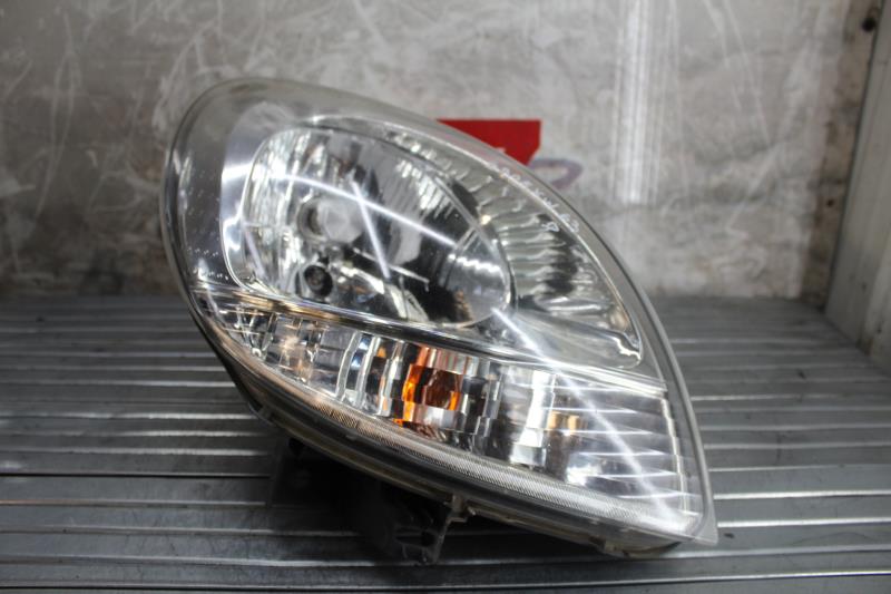 Optique avant principal gauche (feux)(phare)