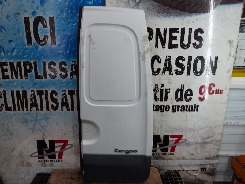 Porte de coffre droit