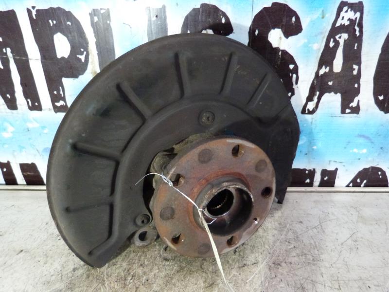 Fusee avant gauche