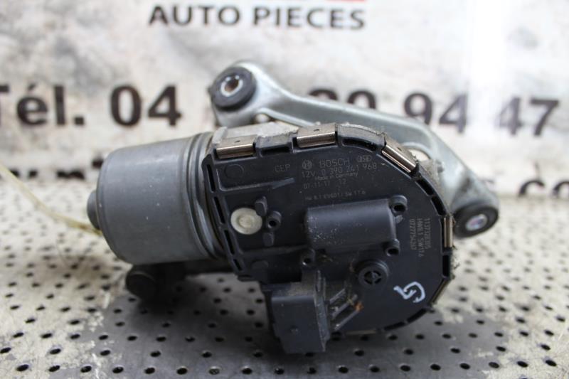 Moteur essuie glace avant