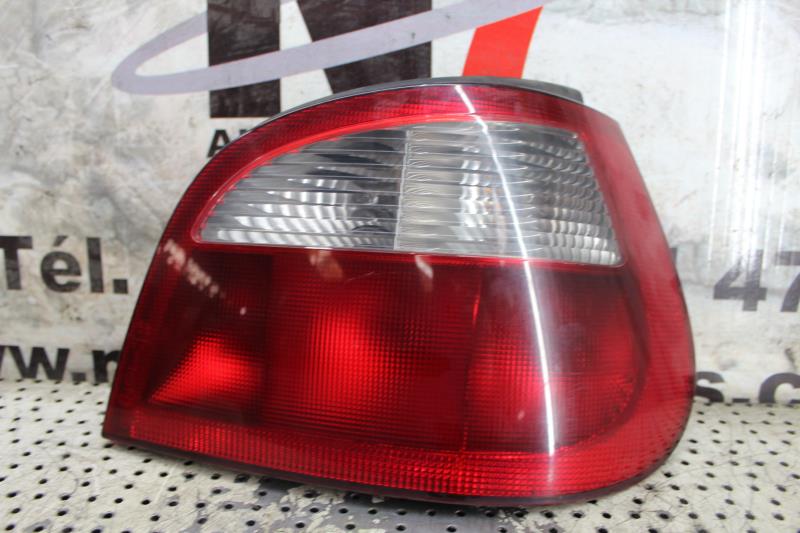 Fanale posteriore principale destro (luci)