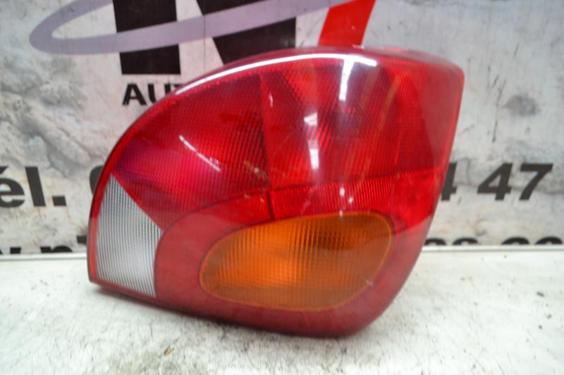 Fanale posteriore principale destro (luci)