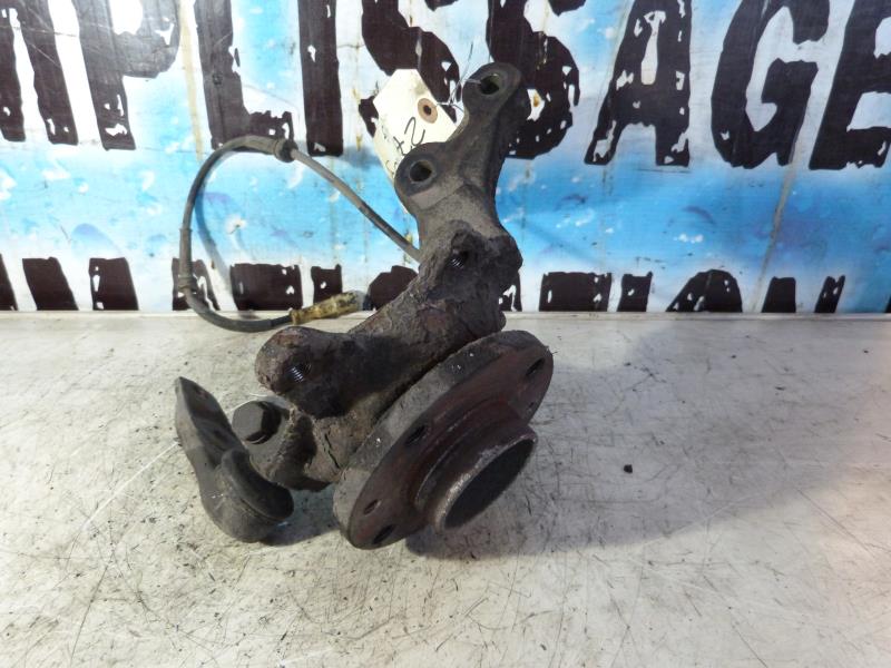 Fusee avant gauche