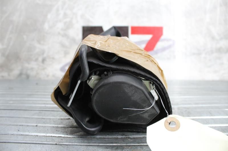 Ceinture arriere droit