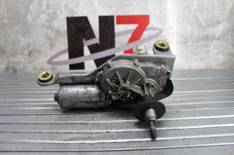 Moteur essuie glace arriere