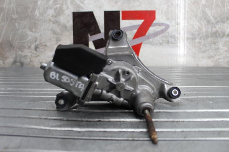 Moteur essuie glace arriere