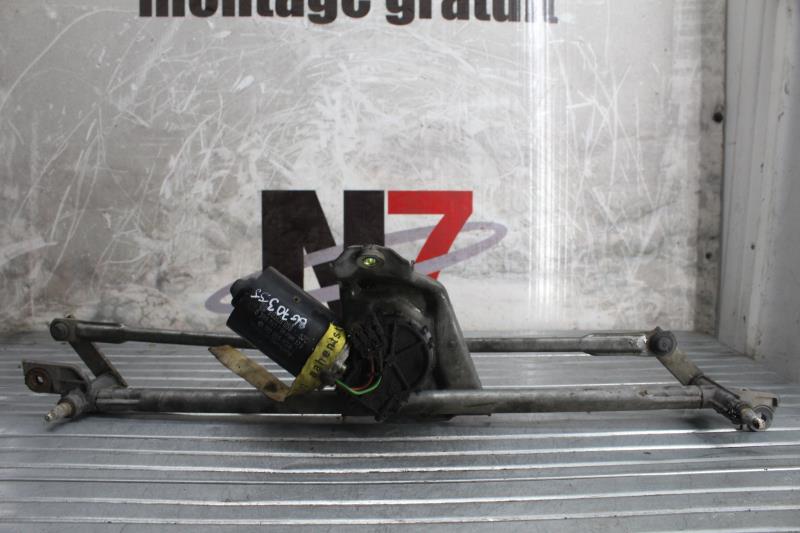 Moteur essuie glace avant