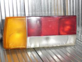 Fanale posteriore principale sinistro (luci)