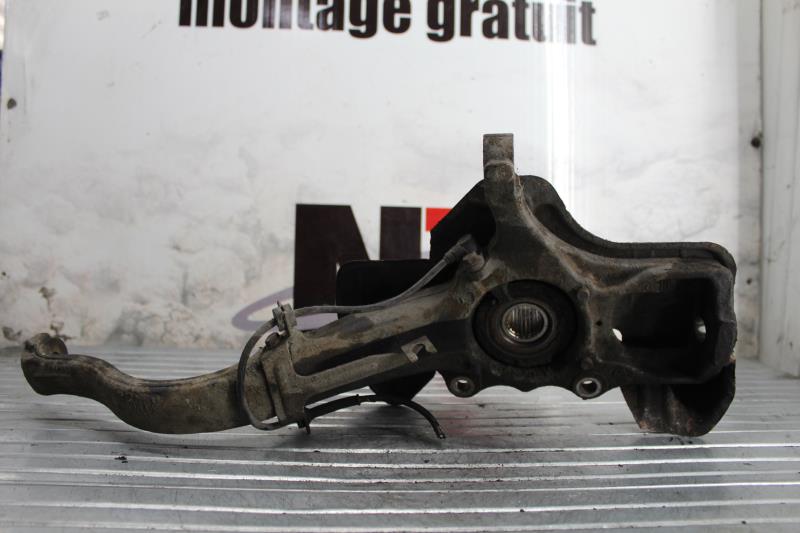 Fusee avant droit