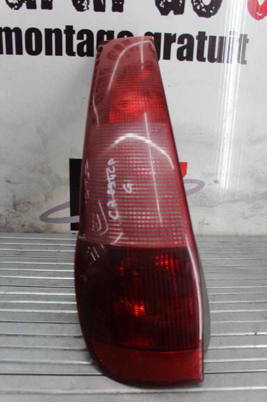 Fanale posteriore principale sinistro (luci)