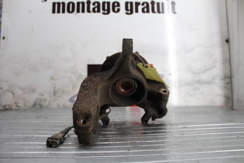 Fusee avant gauche