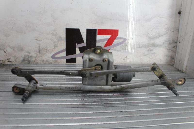 Moteur essuie glace avant