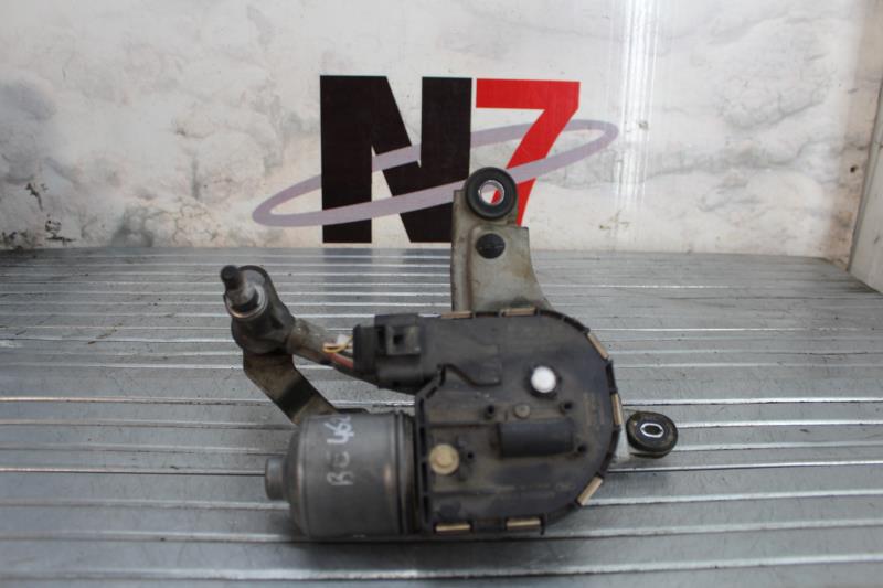 Moteur essuie glace avant gauche