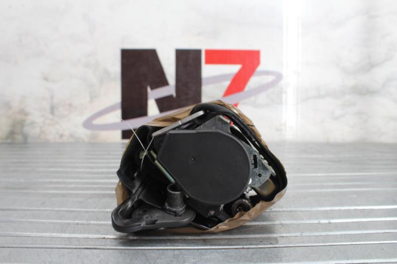 Ceinture avant gauche