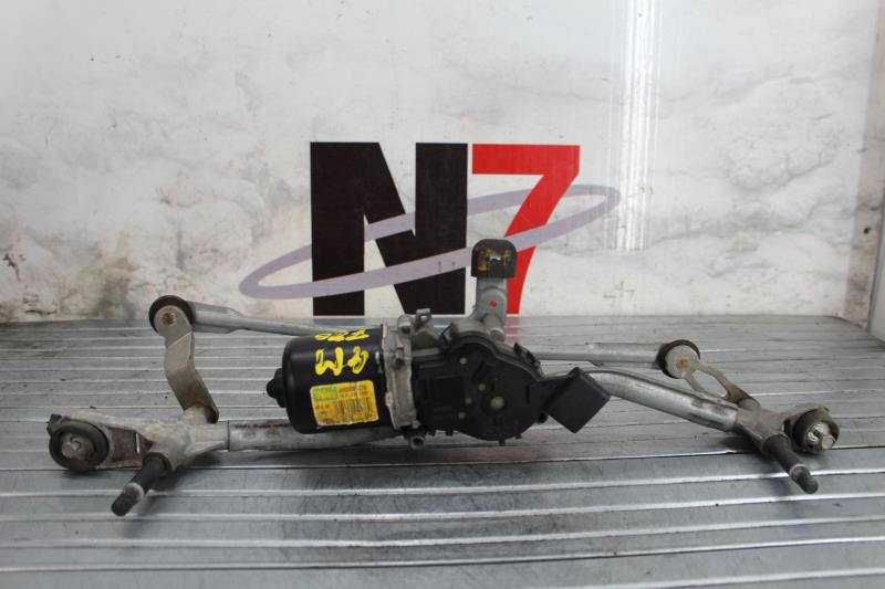 Moteur essuie glace avant