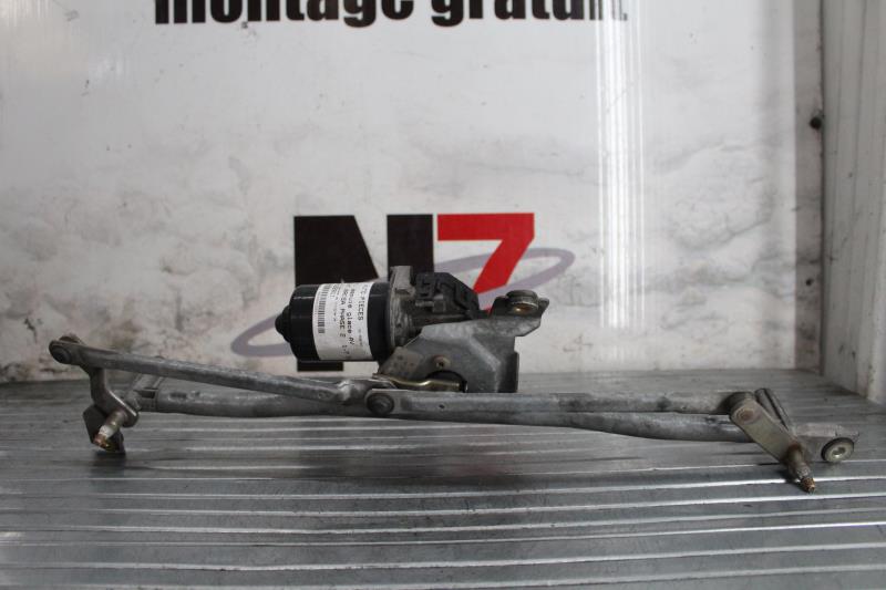 Moteur essuie glace avant