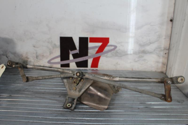 Moteur essuie glace avant