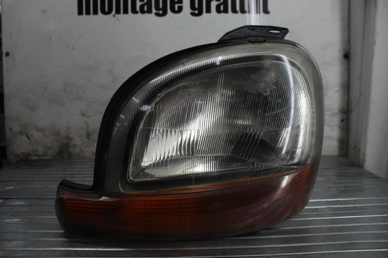 Optique avant principal gauche (feux)(phare)