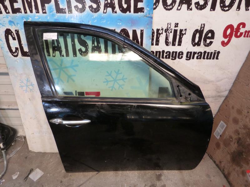 Porte avant droit