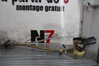 Moteur essuie glace avant