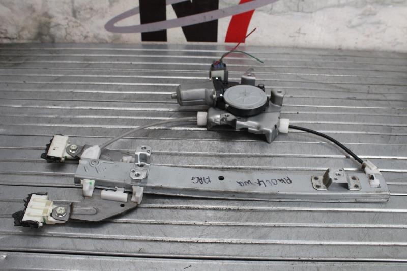 Moteur leve vitre arriere gauche