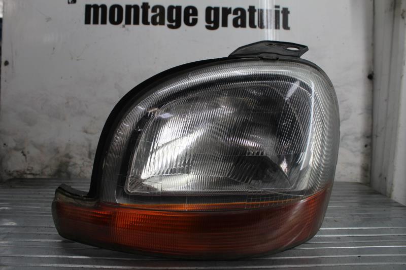 Optique avant principal gauche (feux)(phare)