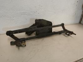 Moteur essuie glace avant