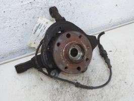 Fusee avant gauche