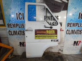 Porte avant droit